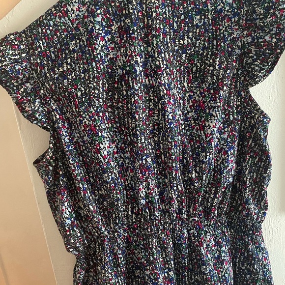 Floral blouse with ruffles - Picture 4 of 6